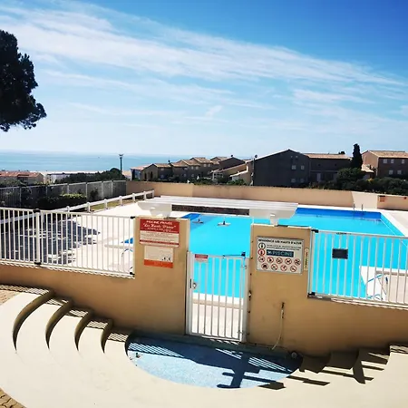 بيت للعطل Maison De Climatisee *