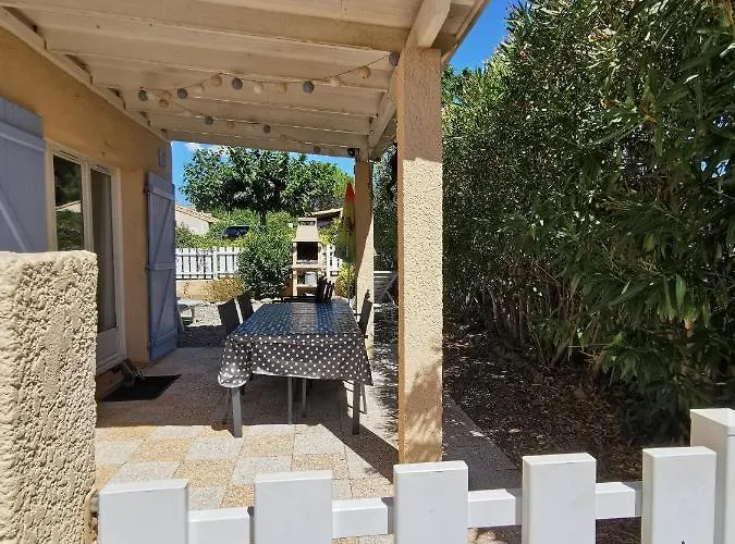 بيت للعطل Maison De Climatisee Saint-Pierre-la-Mer (Aude)